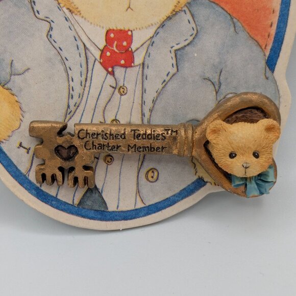 Cherished Teddies Charter Member Key Pin 1994 Collector Club Brooch - Picture 2 of 5